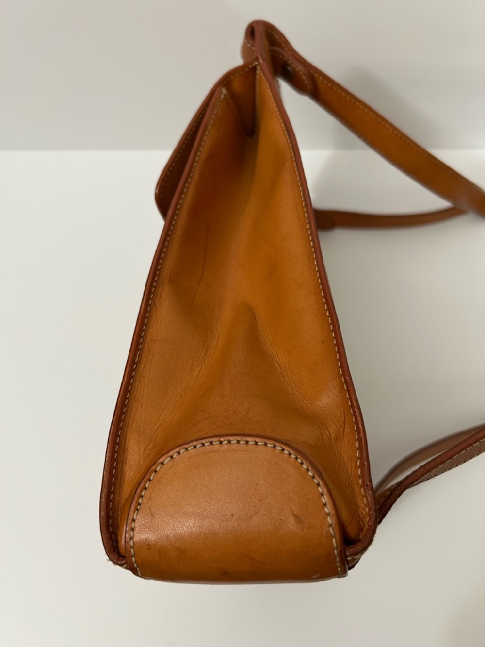 Byblos - Vintage Leather Backpack with Top Handle made in Italy. - Picture 5 of 15